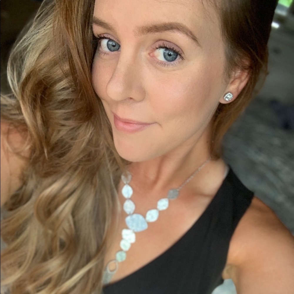 Meet your Posher, Haley